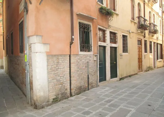 Apartment Sansamuele Venedig